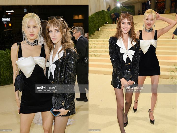 Penampilan Rose dan Talia Ryder di Met Gala