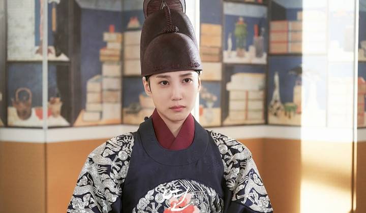 Foto: Jadi Pangeran, Park Eun Bin Beber Cara Persiapan Menyamar Jadi Cowok di 'The King's Affection'