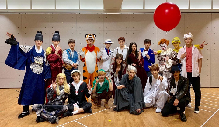 Foto: SM Entertainment Umumkan Artis Hadiri Halloween Party Justru Tuai Protes, Kenapa?