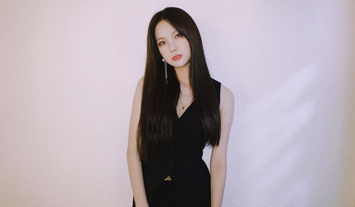 Foto: 9 Potret Cantik Choi Yujin, Leader Kep1er Yang Akan Segera Debut