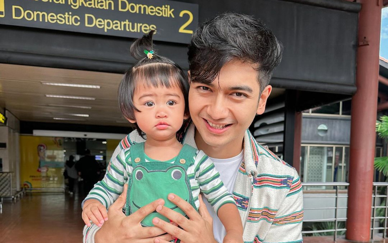Foto: Teuku Ryan Curhat Kangen Anak Usai Kabar Disindir Ria Ricis Soal Nafkah
